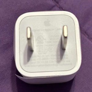 Apple: 5W USB Power Adapter, Model# A1385, White
